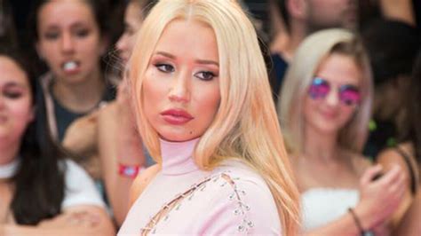 Photographer speaks out over Iggy Azalea nude leak